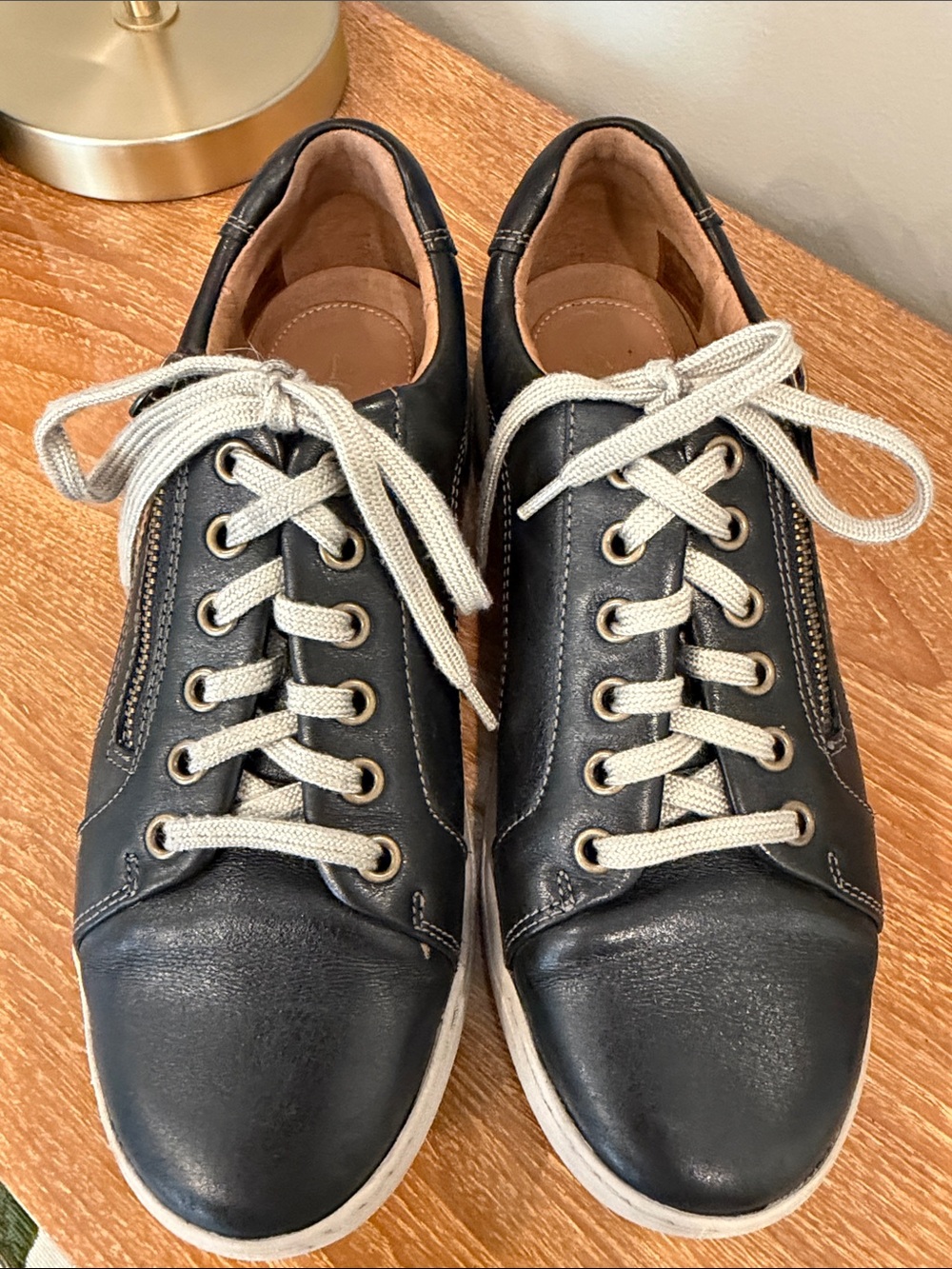 Clarks Black Leather Low-Top Sneakers with Cream Laces